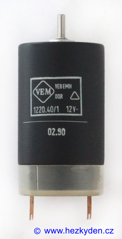 Motorek 12 V DC