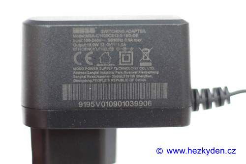 Spínaný zdroj adapter 12V 1500mA nový - štítek