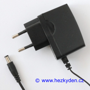 Spínaný zdroj adapter 9V