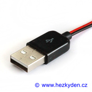USB konektor s kabelem